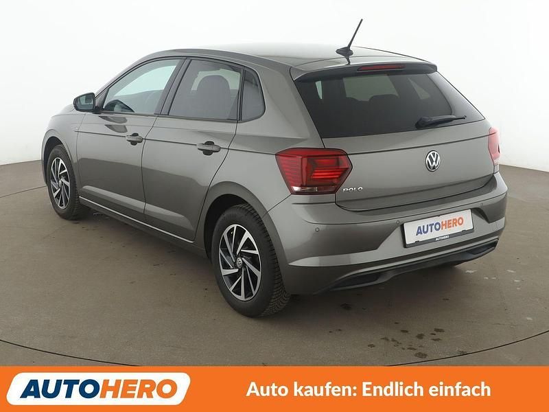 Gebraucht VW Polo Join 95 PS (69 kW) 2018 Grau Kleinwagen
