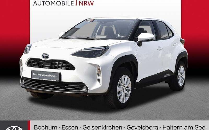 Weiß Gebraucht 2022 Toyota Yaris Cross Comfort SUV | 23.489 € (Fairer Preis) - Bild 1/4