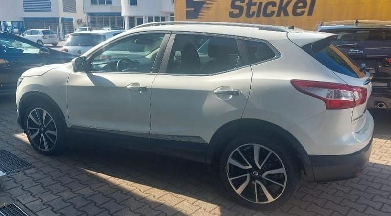 Gebraucht 2015 Nissan Qashqai Tekna SUV | 11.000 € (Fairer Preis) - Bild 1/4