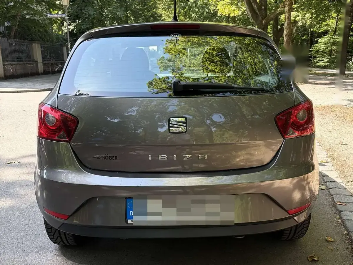 Gebraucht Seat Ibiza Style 86 PS (63 kW) 2014 Grau Kleinwagen