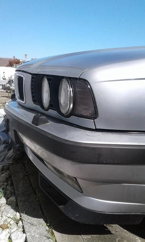 Gebraucht BMW 525 143 PS (105 kW) 1996 Silber Kombi