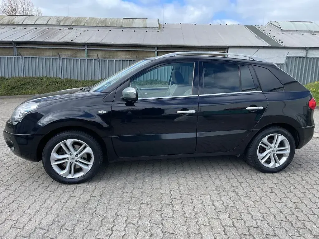 Gebraucht Renault Koleos Night&Day 173 PS (127 kW) 2010 Schwarz SUV