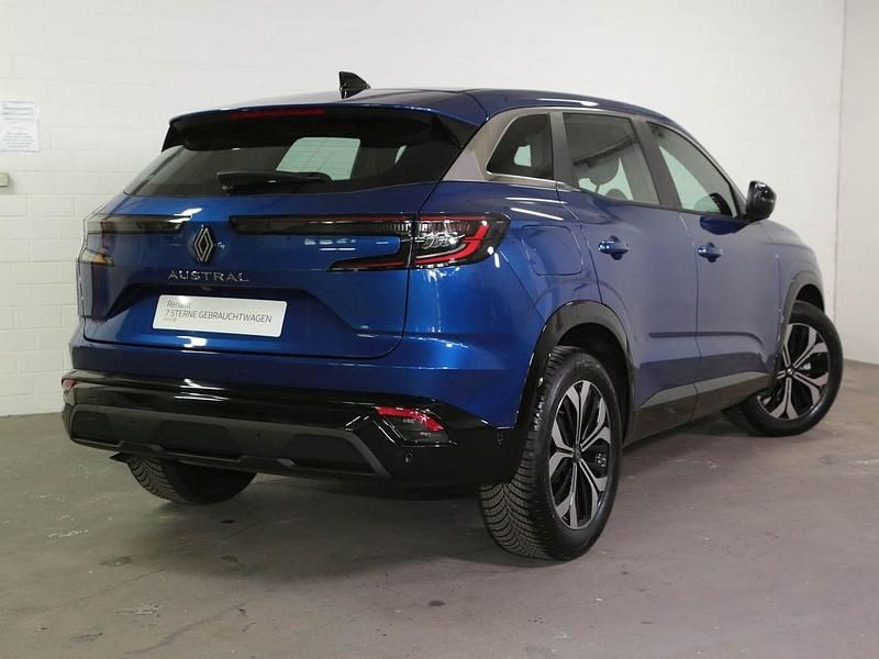 Gebraucht Renault Austral Equilibre 140 PS (102 kW) 2023 Stahlblau SUV