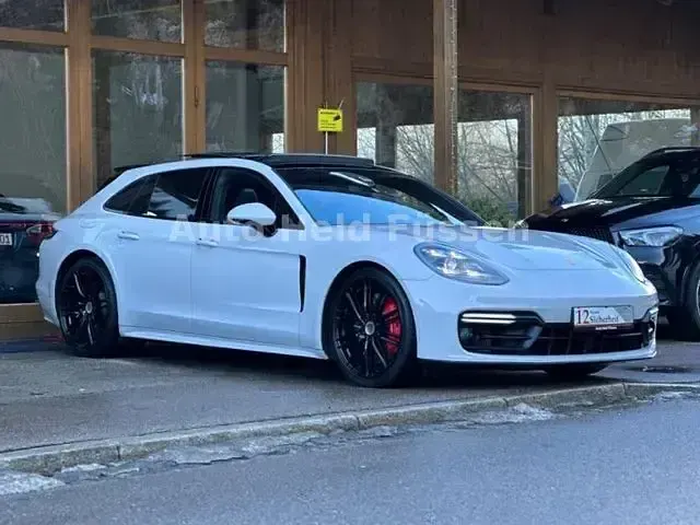 Gebraucht Porsche Panamera Turbo 549 PS (403 kW) 2017 Andere Kleinwagen