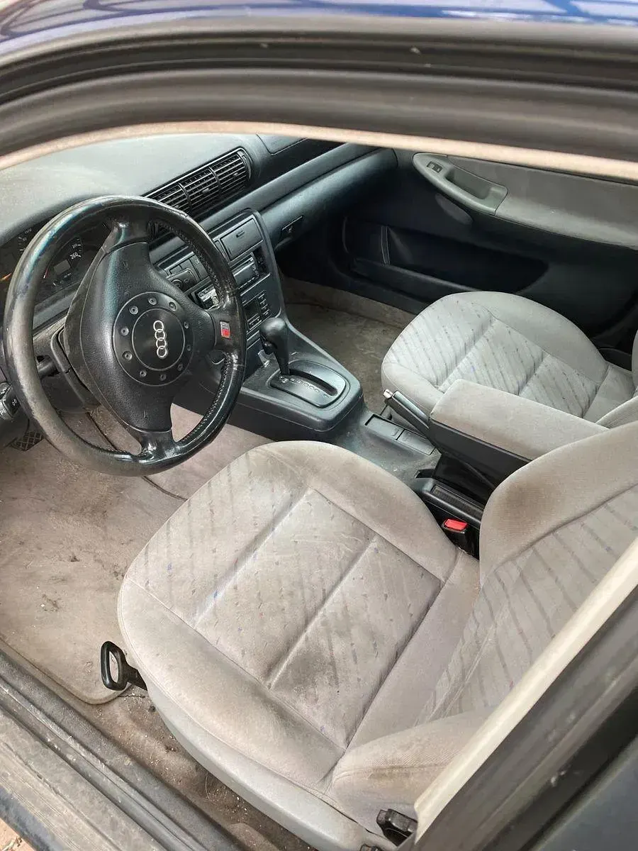 Gebraucht Audi A4 125 PS (91 kW) 1996 Blau Kombi