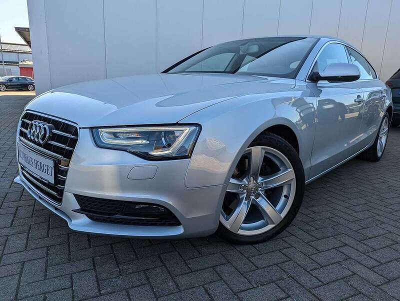 Silber Gebraucht 2012 Audi A5 Sportback Comfort Coupé | 15.990 € (Fairer Preis) - Bild 1/4