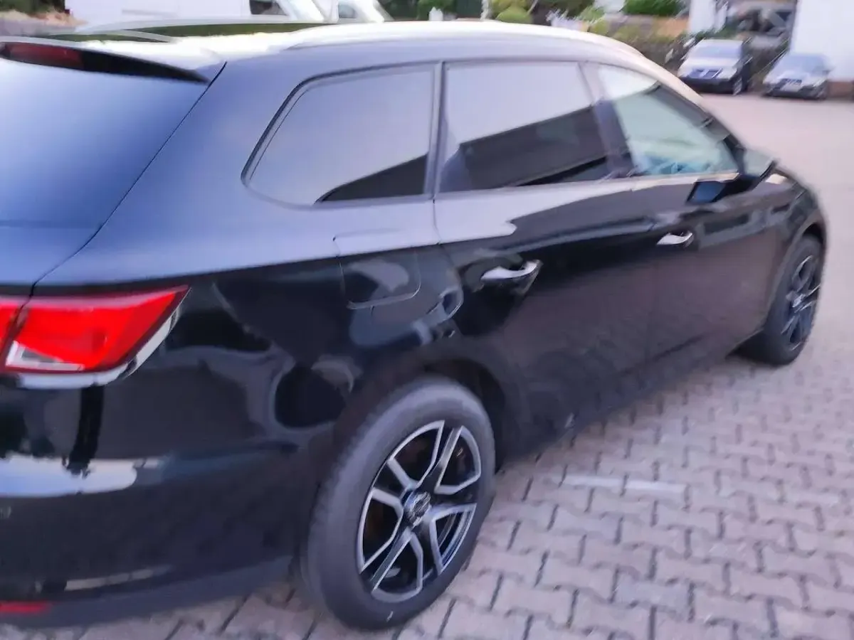 Gebraucht Seat Leon ST 110 PS (80 kW) 2016 Schwarz Kombi