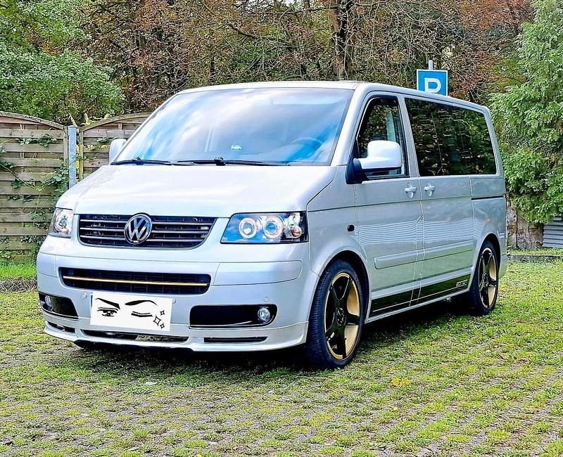 Silber Gebraucht 2005 VW T5 Highline Van | 16.995 € - Bild 1/4