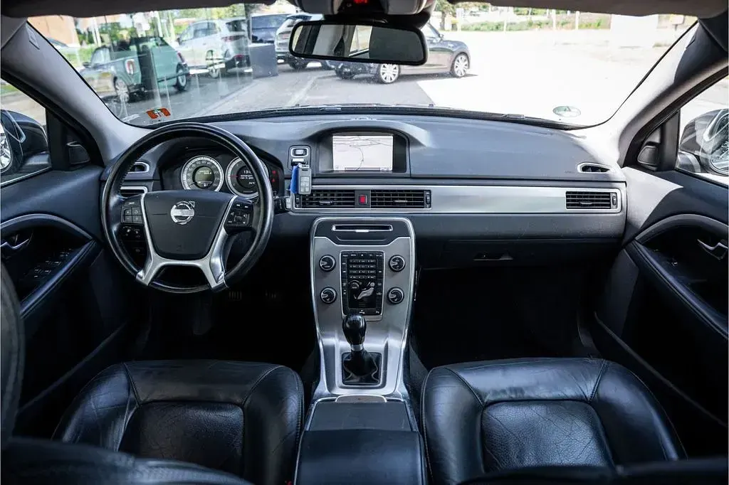 Gebraucht Volvo XC70 165 PS (121 kW) 2012 Braun Kombi