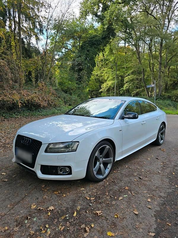Gebraucht Audi A5 140 PS (102 kW) 2010 Weiß Coupé