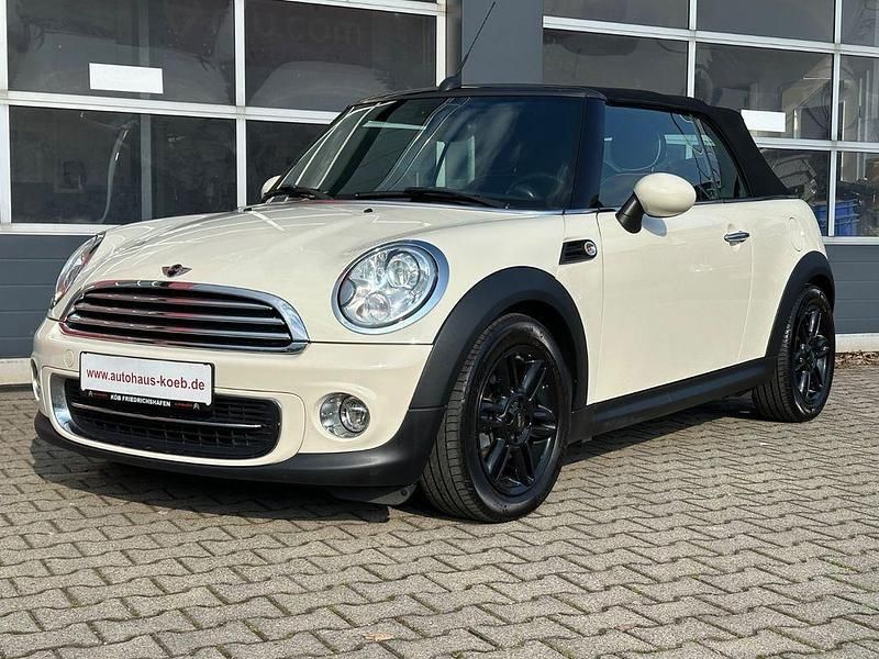 Gebraucht Mini Cooper Cabriolet 122 PS (89 kW) 2015 Weiß Cabrio