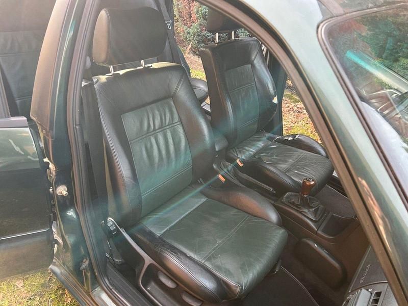 Second-hand VW Passat 116 CP (85 kW) 1996 Verde Break