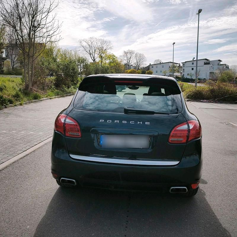Gebraucht Porsche Cayenne 245 PS (180 kW) 2011 Schwarz SUV