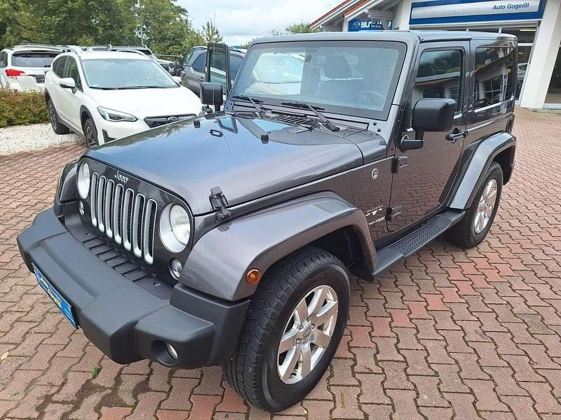 Granite crystal Gebraucht 2018 Jeep Wrangler Unlimited Sahara SUV | 34.900 € (Superpreis) - Bild 1/4