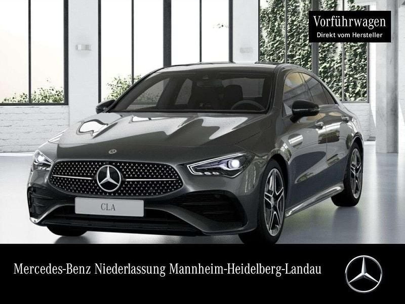 Mountain grau Gebraucht 2025 Mercedes CLA200 AMG Coupé | 39.250 € (Fairer Preis) - Bild 1/1