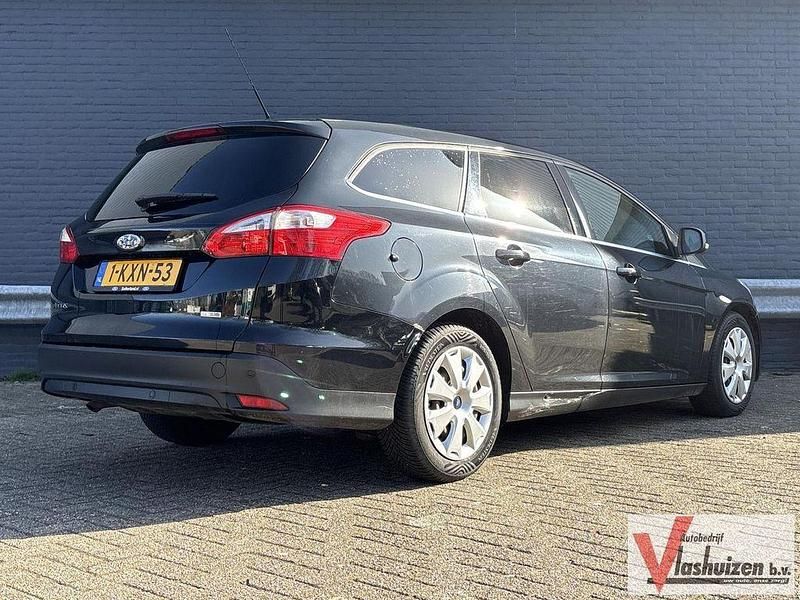 Gebraucht Ford Focus Titanium 105 PS (77 kW) 2013 Schwarz Kombi