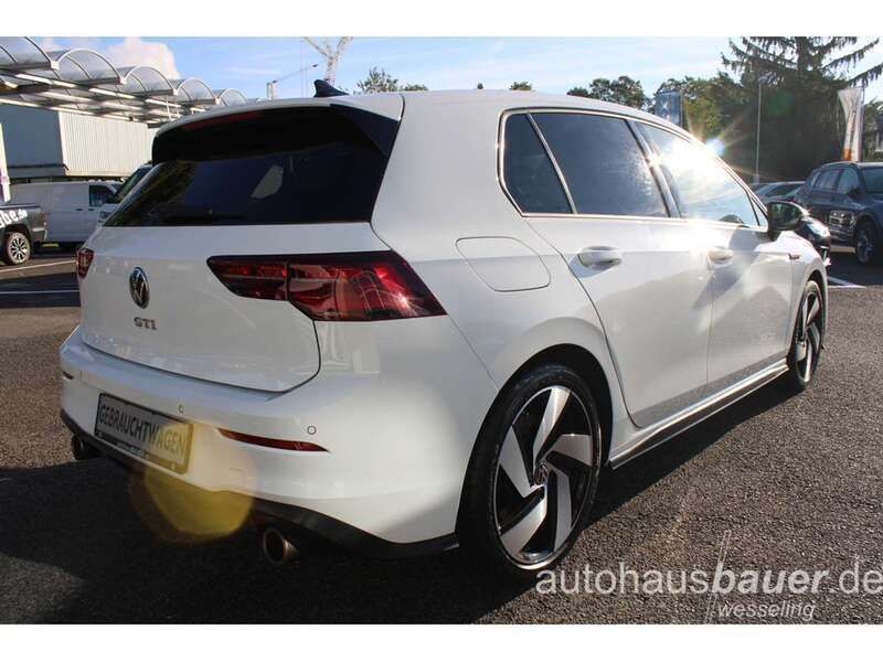 Gebraucht VW Golf VIII GTI 245 PS (180 kW) 2021 Weiß Kleinwagen