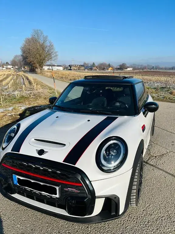 Gebraucht Mini John Cooper Works 231 PS (169 kW) 2024 Weiß Kleinwagen