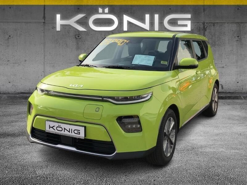 Grün Gebraucht 2021 Kia Soul EV Edition 7 SUV | 15.997 € - Bild 1/4