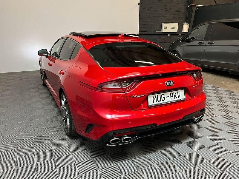 Gebraucht Kia Stinger GT 370 PS (272 kW) 2018 Rot Kleinwagen