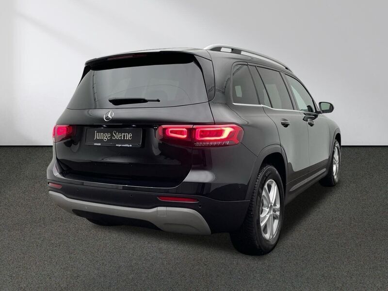 Gebraucht Mercedes GLB200 Style 163 PS (119 kW) 2023 Schwarz SUV