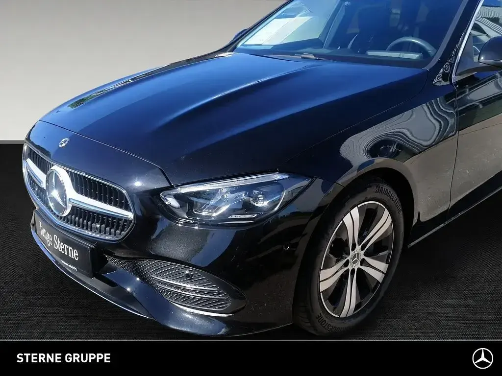 Gebraucht Mercedes C180 Advanced 170 PS (125 kW) 2025 Lack obsidianschwarz Kombi