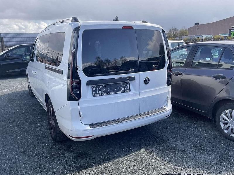 Gebraucht VW Caddy 122 PS (89 kW) 2022 Weiß Van / Kleinbus