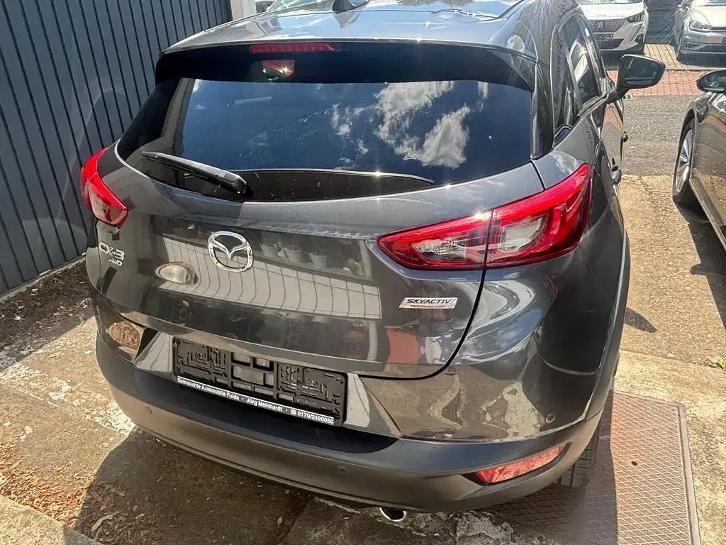 Gebraucht Mazda CX-3 Sports-Line 105 PS (77 kW) 2016 Grau SUV