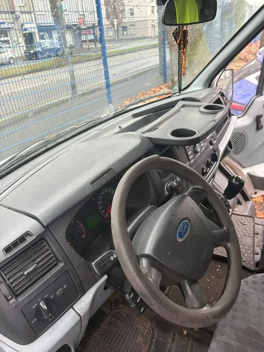 Używany Ford Transit 63 KM (46 kW) 2008 Biały Minivan