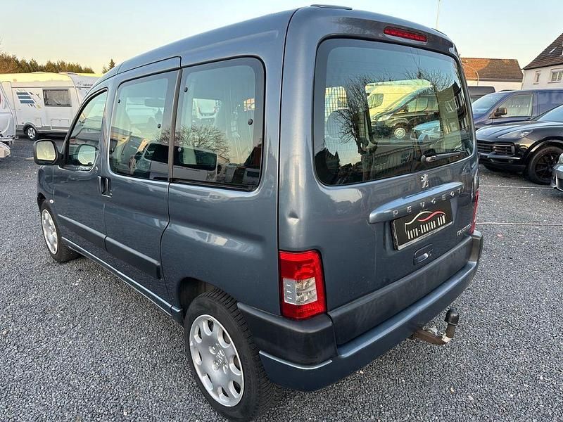 Gebraucht Peugeot Partner Tendance 90 PS (66 kW) 2007 Grau Van / Kleinbus