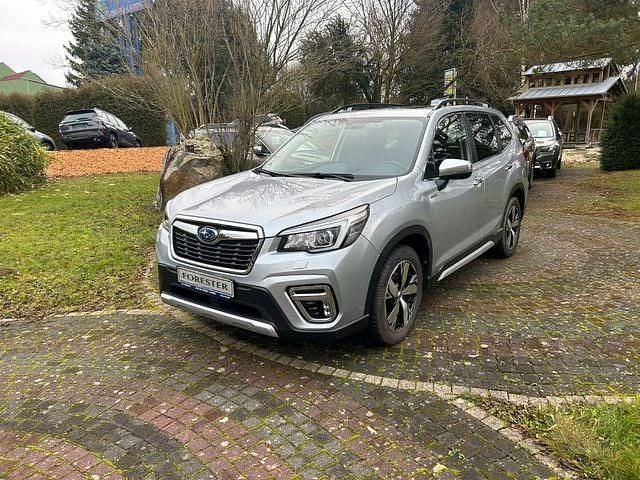 Gebraucht Subaru Forester Platinum 150 PS (110 kW) 2020 Silber SUV