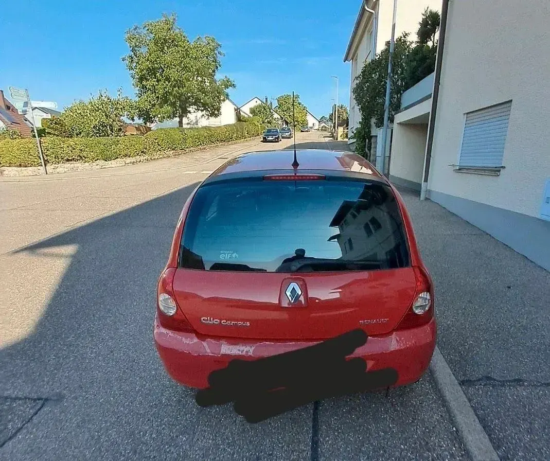 Gebraucht Renault Clio II Campus 58 PS (42 kW) 2006 Rot Limousine