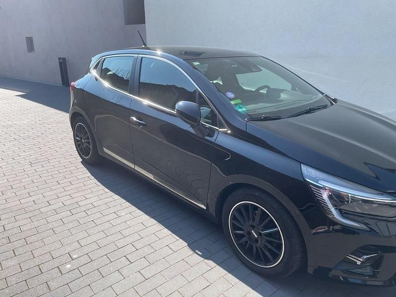 Gebraucht Renault Clio V Intens 101 PS (74 kW) 2021 Schwarz Kleinwagen