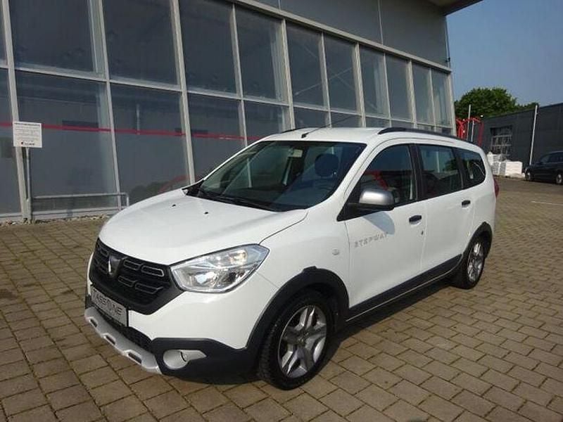 Gebraucht Dacia Lodgy Stepway 102 PS (75 kW) 2018 Weiß Van / Kleinbus