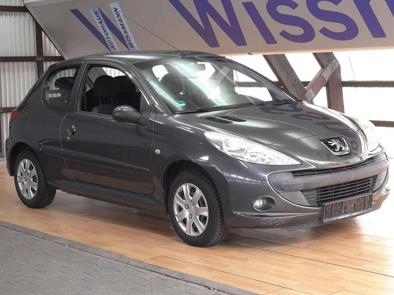 Grau metallic Gebraucht 2011 Peugeot 206+ Kleinwagen | 975 € (Superpreis) - Bild 1/4