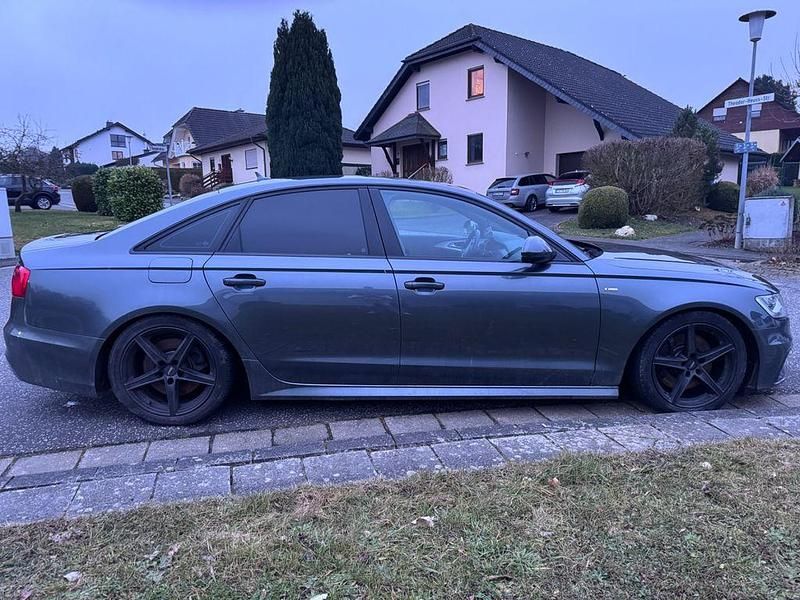 Gebraucht Audi A6 S-Line 245 PS (180 kW) 2012 Grau Limousine