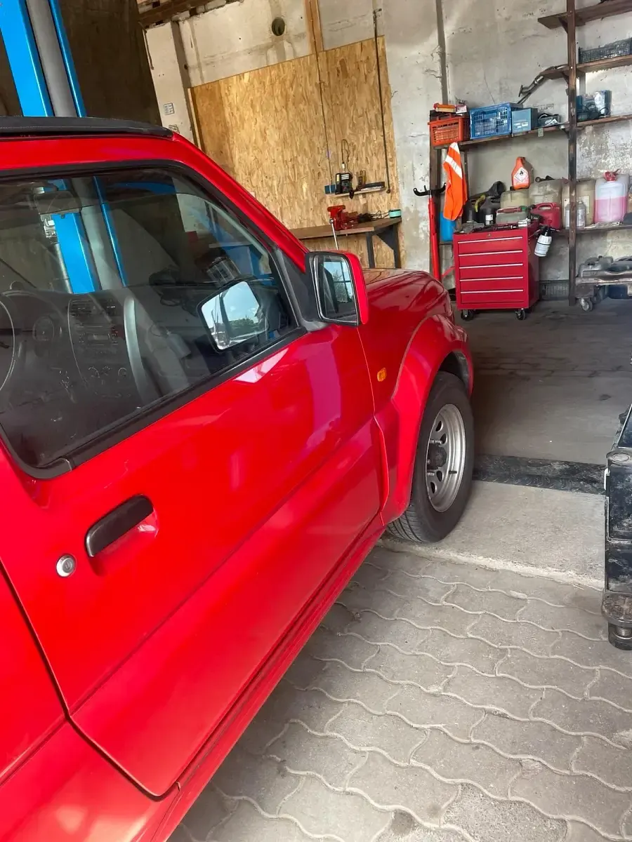 Gebraucht Suzuki Jimny 86 PS (63 kW) 2009 Rot SUV
