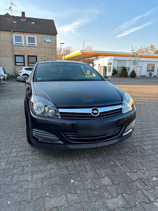 Gebraucht Opel Astra GTC 105 PS (77 kW) 2005 Schwarz Coupé