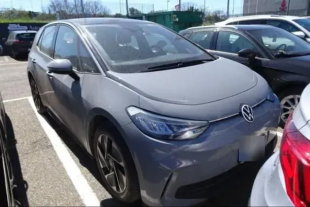Gebraucht VW ID.3 Pro 150 kW (204 PS) 2024 Mondsteingrau Kleinwagen