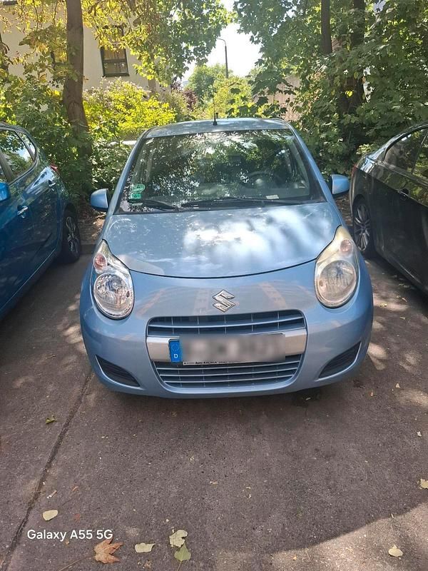 Blau Gebraucht 2012 Suzuki Alto Kleinwagen | 2.500 € - Bild 1/4