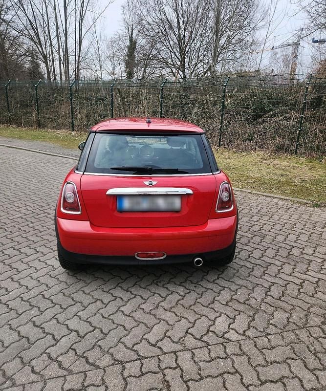 Gebraucht Mini ONE 75 PS (55 kW) 2009 Rot Kleinwagen