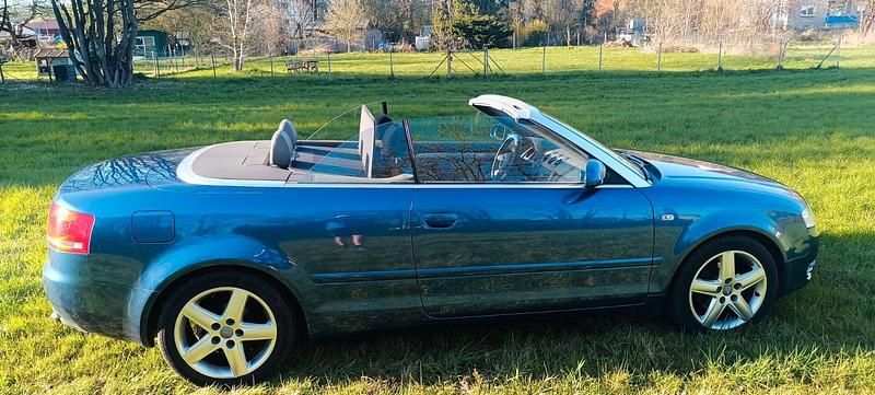 Gebraucht Audi A4 Cabriolet Basis 140 PS (102 kW) 2007 Blau Cabrio