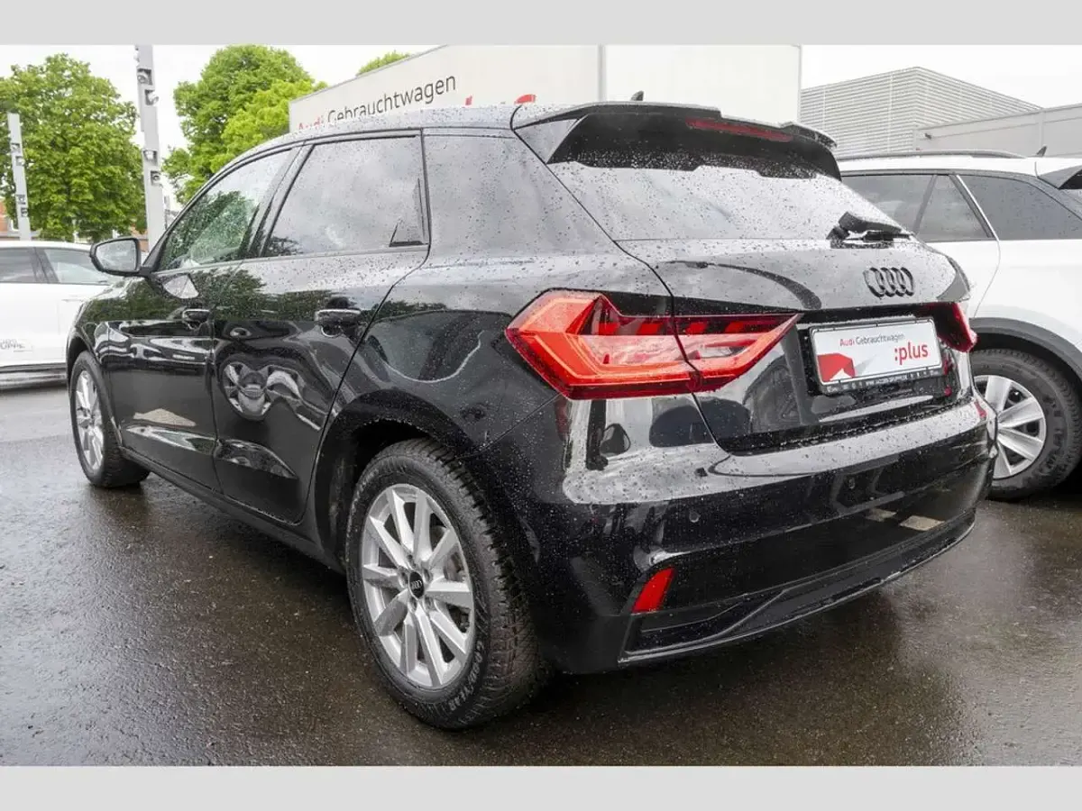 Gebraucht Audi A1 Sportback Advanced 116 PS (85 kW) 2026 Schwarz Kleinwagen