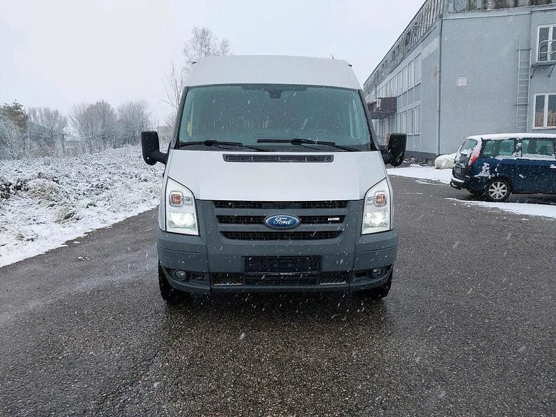 Second-hand Ford Transit 140 CP (102 kW) 2006 Argintiu Monovolum