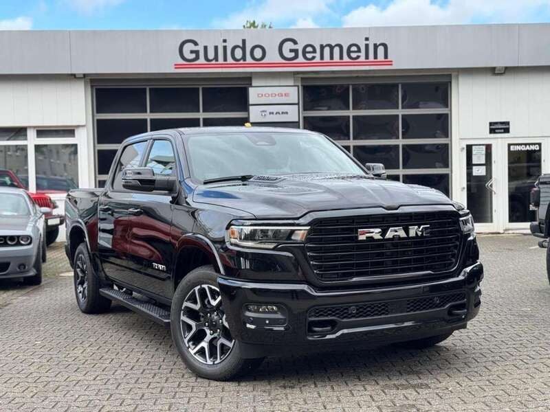Schwarz (diamond black metallic) Neu 2025 Dodge Ram Abholung | 71.999 € (Superpreis) - Bild 1/4