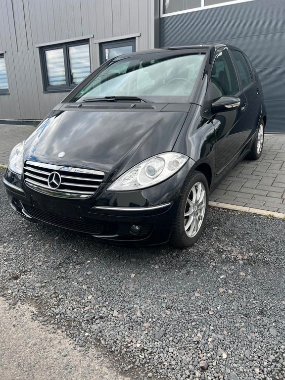Schwarz Gebraucht 2007 Mercedes A150 Avantgarde Limousine | 2.950 € (Fairer Preis) - Bild 1/4