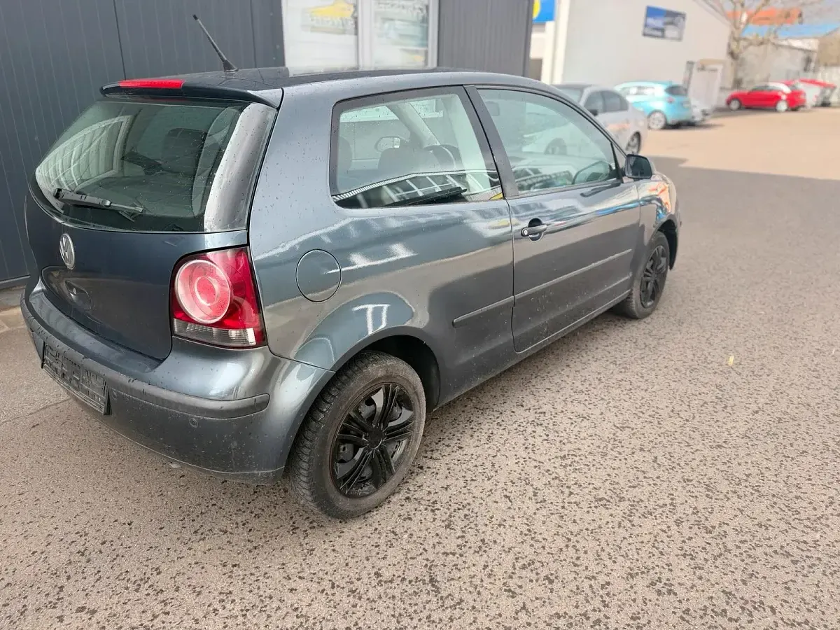 Gebraucht VW Polo 54 PS (39 kW) 2006 Grau Kleinwagen