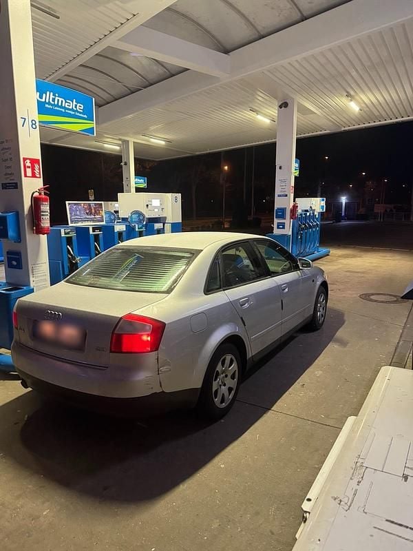 Gebraucht Audi A4 131 PS (96 kW) 2003 Grau Limousine