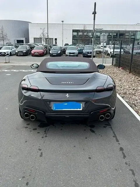Neu Ferrari Roma 620 PS (456 kW) 2026 Grau Cabrio
