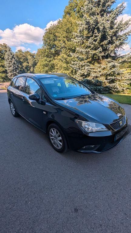 Schwarz Gebraucht 2015 Seat Ibiza Style Limousine | 5.999 € (Guter Preis) - Bild 1/4